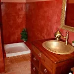 Le Clos Des Laurons * نييون
