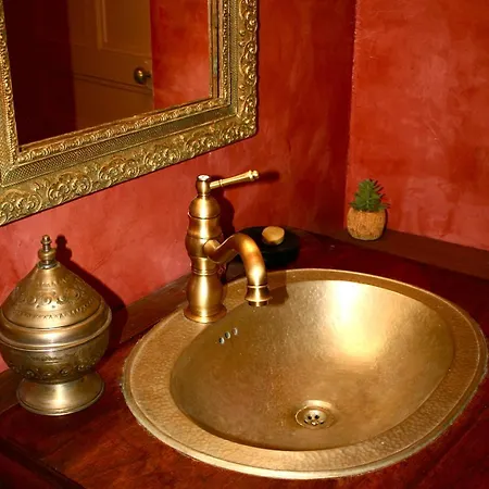 Bed & Breakfast Le Clos Des Laurons *